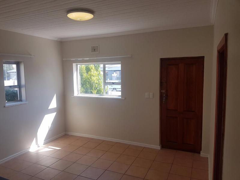 To Let 3 Bedroom Property for Rent in Brooklyn Western Cape